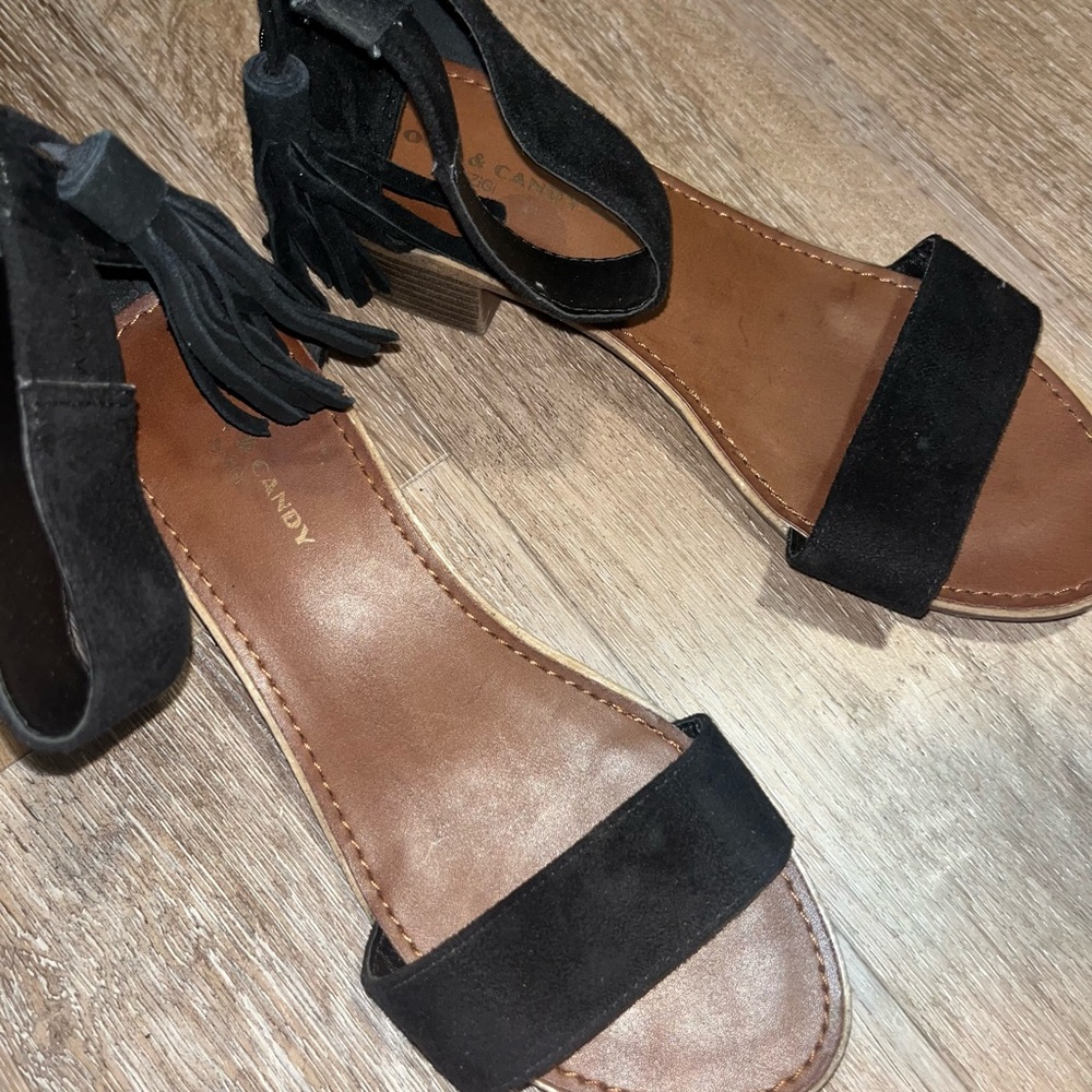 Chic Black and Brown Women's Sandals